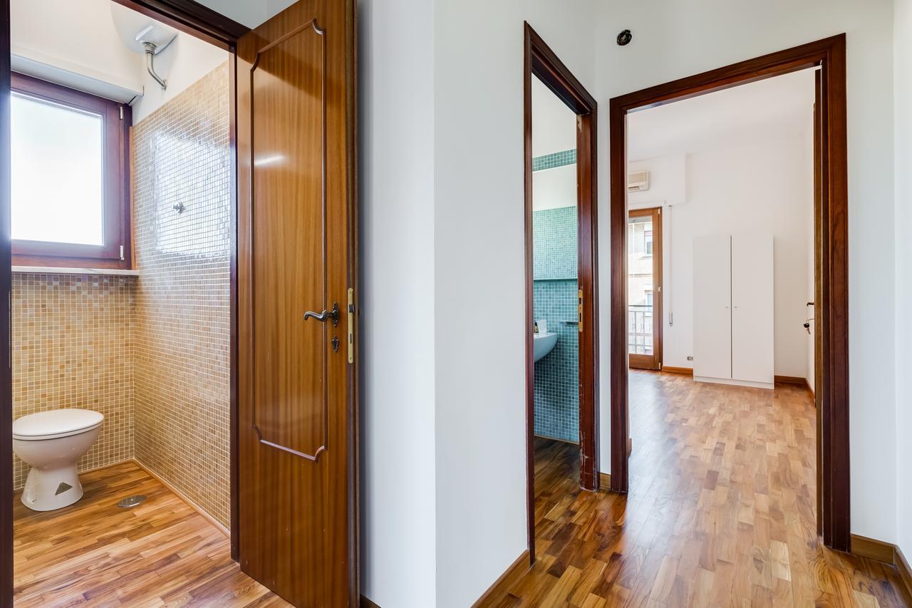 Nice And Warm Rooms Rom Exterior foto
