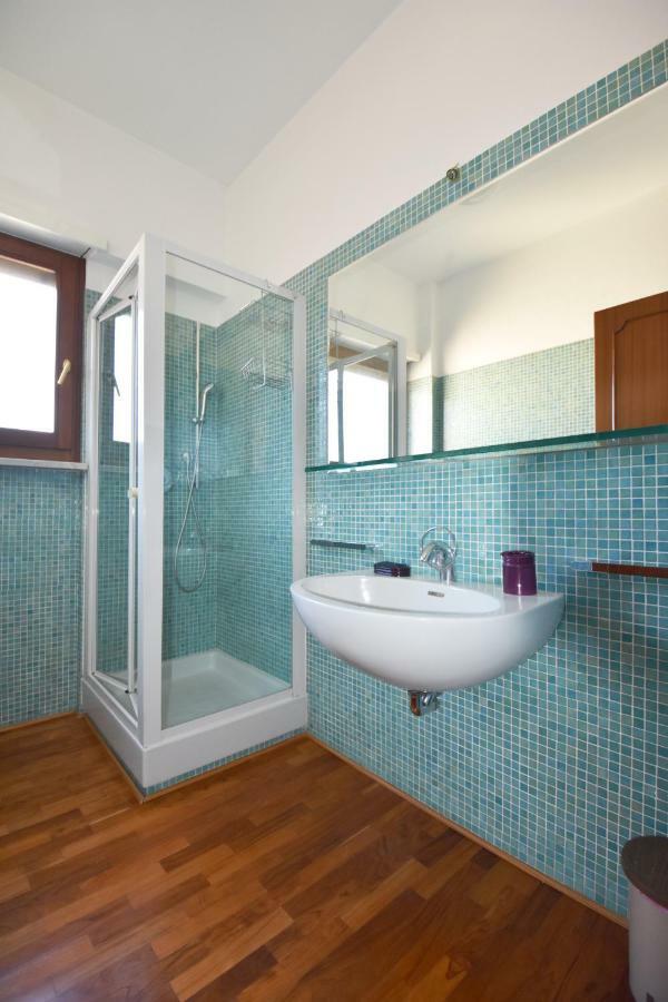 Nice And Warm Rooms Rom Exterior foto