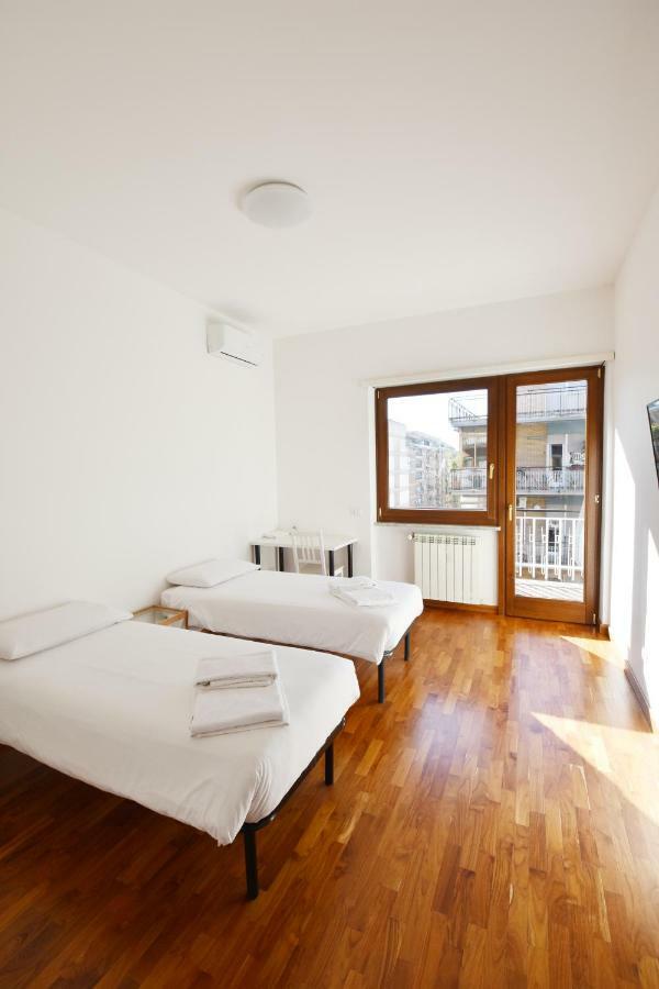 Nice And Warm Rooms Rom Exterior foto